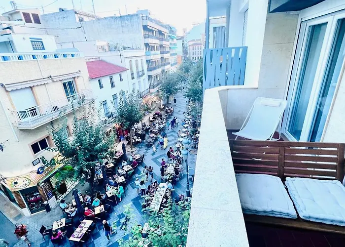 Centrico Piso Alameda. Levante Beach. Free Parking Apartment *